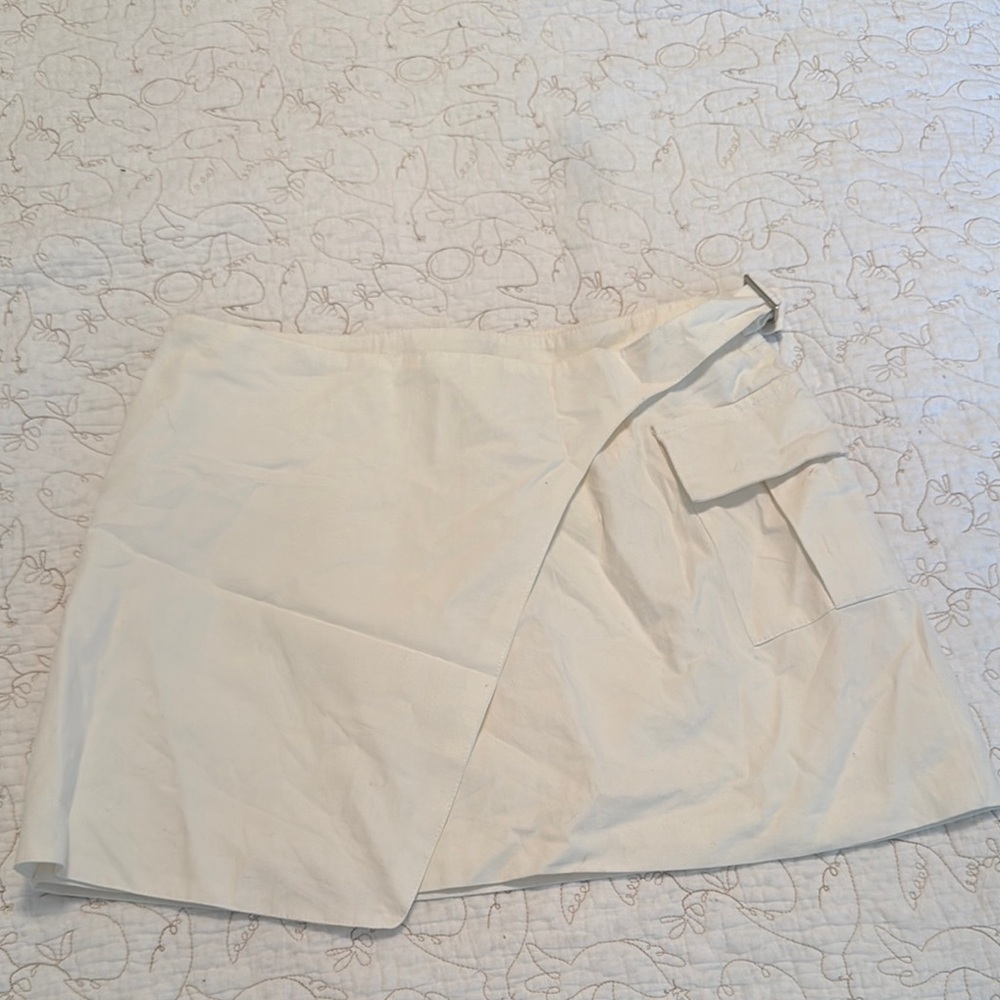 White fox Elegant Cream Wrap Skirt
